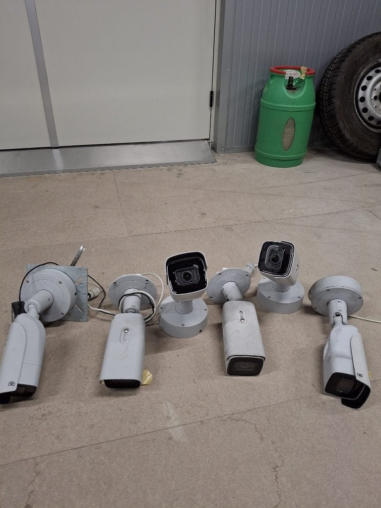 Buitencamera's 6 stuks, Ophalen, Gebruikt, Overige Merken, Geen optische zoom