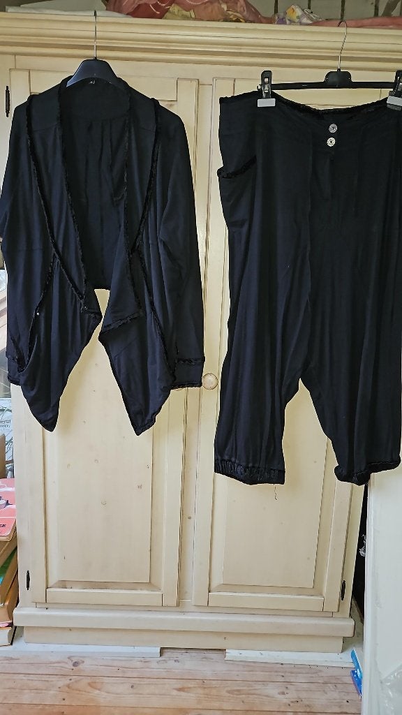 zwarte set, maat xl, Ultimate Mik's, Kleding | Dames, Verzenden, Zwart, Maat 46/48 (XL) of groter, Ultimate Mik's