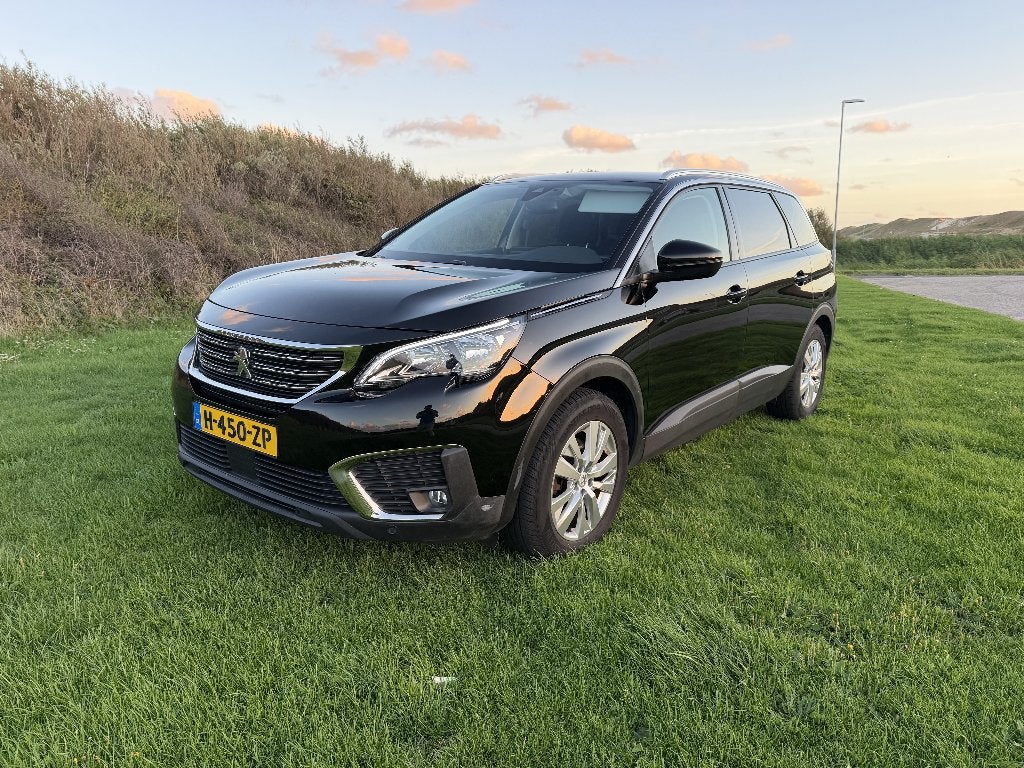 Peugeot 5008 | Automaat | 111.654 km | 2020 | 7-zits, Dealer onderhouden, Euro 6, 1199 cc, 7 stoelen