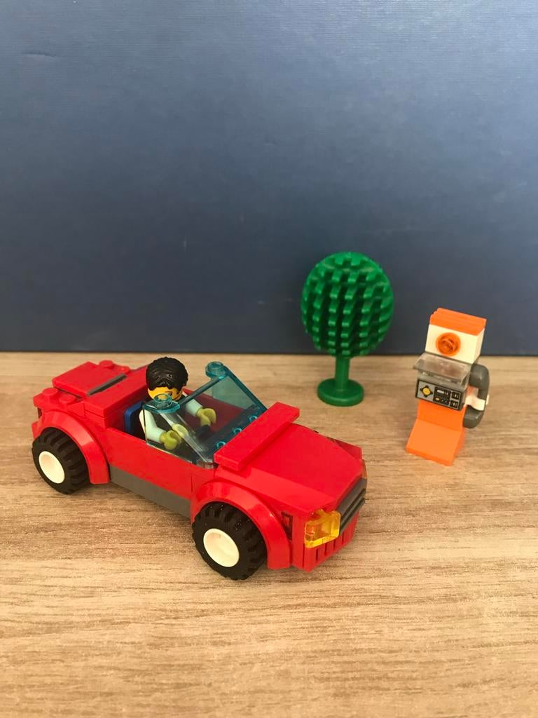 LEGO City Rode Sportwagen met Minifiguur en Accessoires, Inclusief minifiguren, Lego, Ophalen of Verzenden, Complete set