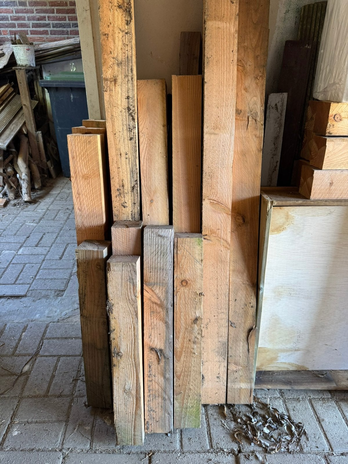 Douglas balken 10x10 restanten, Tuin en Terras, Ophalen, Zo goed als nieuw, Hardhout, Minder dan 180 cm