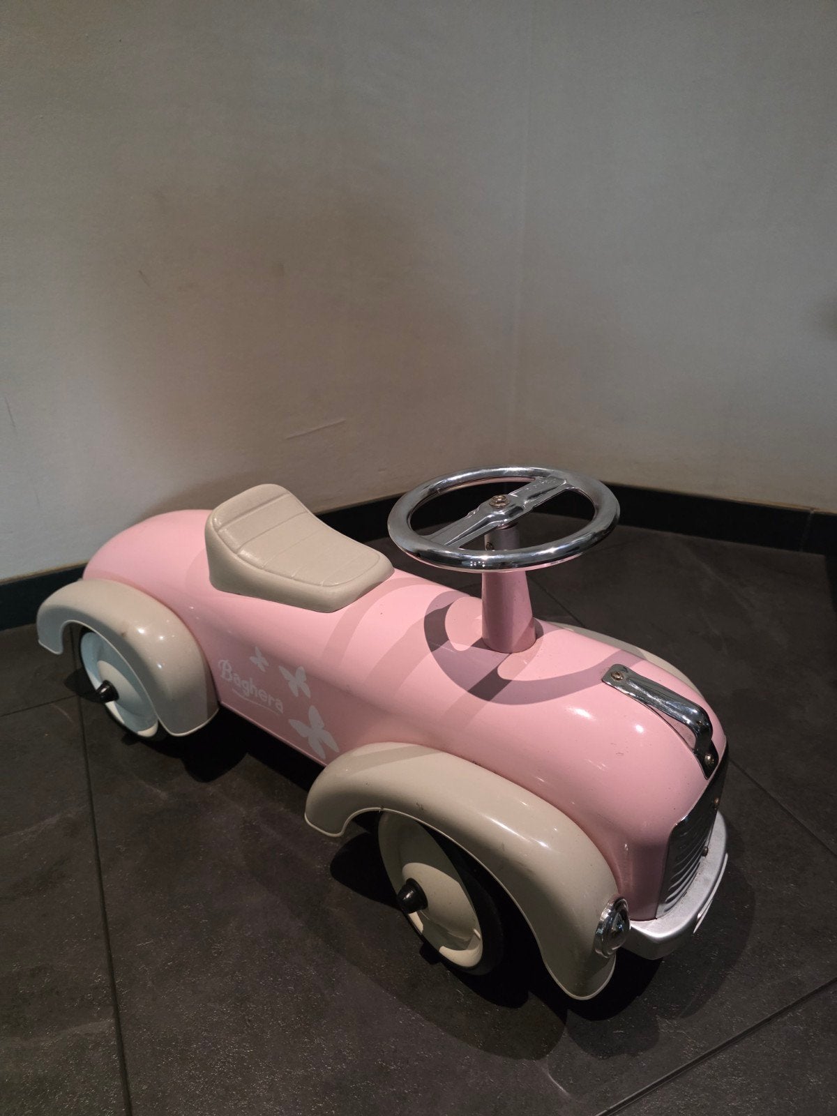 Baghera loopauto roze - Retro kinderauto, Ophalen of Verzenden, Zo goed als nieuw, Loopvoertuig