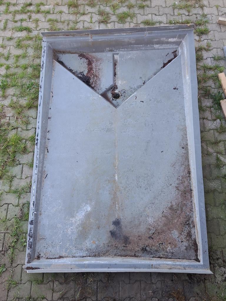 Mestpannen, Dieren en Toebehoren, Schapen, Geiten en Varkens, Geit