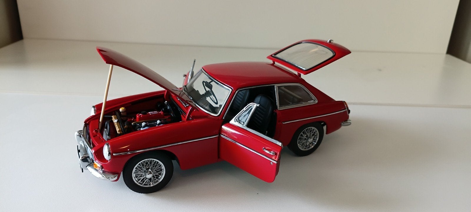 MGB GT Autoart., Ophalen of Verzenden, Nieuw, Auto, Autoart