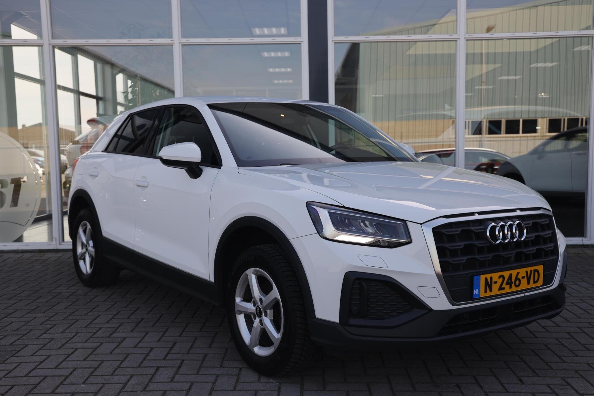 Audi Q2 30 TFSI Pro Line|Trekhaak|Cruise control|Apple carpl, Auto's, Audi, Voorwielaandrijving, Gebruikt, Wit, Origineel Nederlands