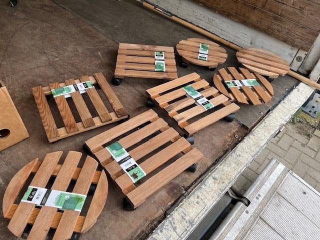 planten trolley met zwenkwielen nieuw te koop, Tuin en Terras, Ophalen, Minder dan 30 cm, Rond, Nieuw