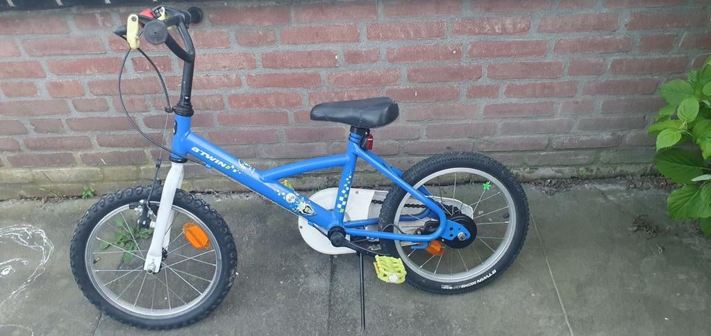 B'Twin kinderfiets 16 inch - Blauw, Fietsen en Brommers, Fietsen | Kinderfietsjes, Ophalen, Gebruikt, 16 tot 20 inch