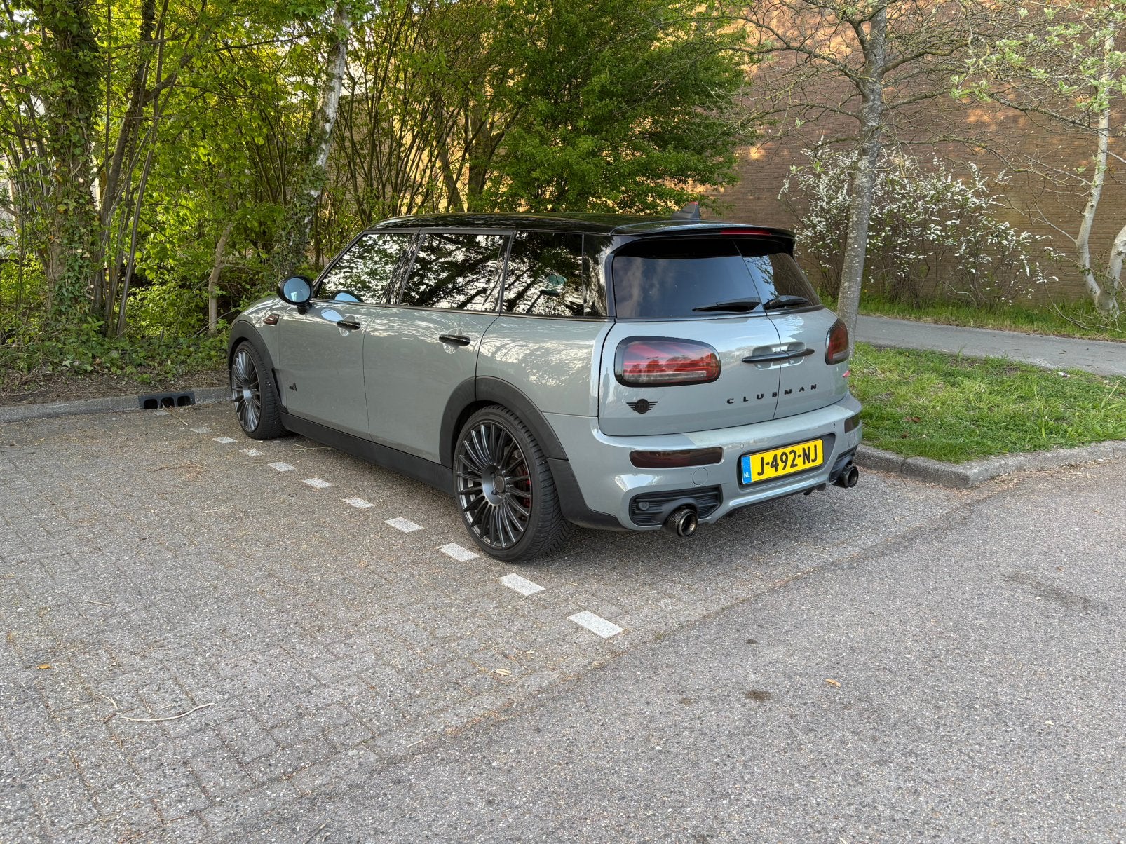 Mini Clubman 2.0 John Cooper S Works 2017 Grijs, Automaat, 1998 cc, 15 km/l, 4 cilinders