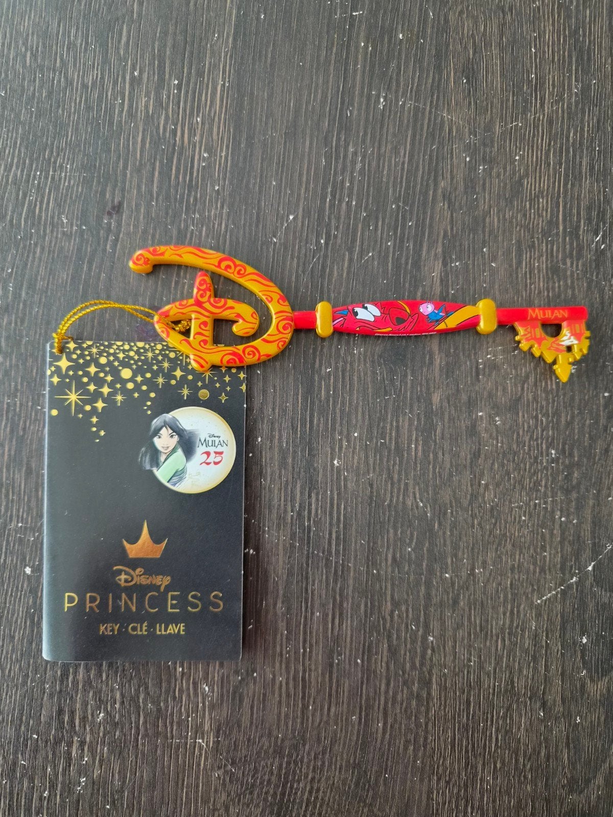 Disney Princess Mulan 25th Anniversary sleutel, Verzamelen, Disney, Ophalen of Verzenden