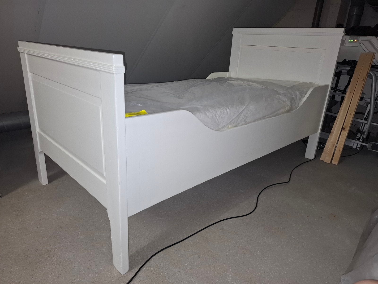 Frans vintage bed, Ophalen, 90 cm, Eenpersoons, Wit