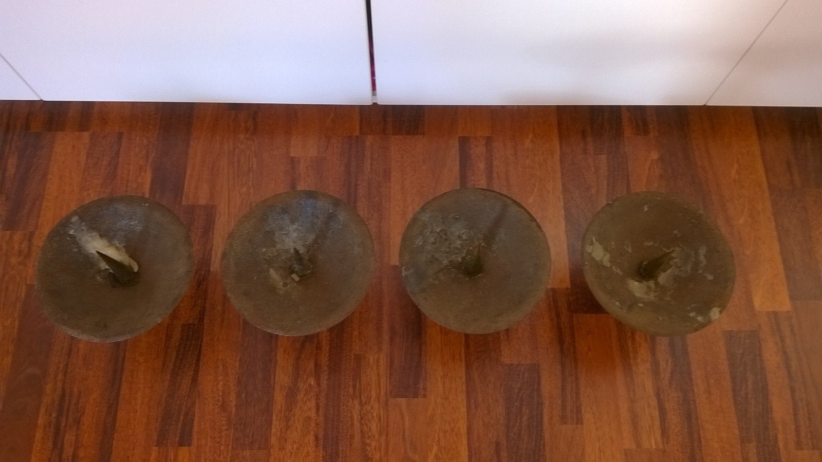 4 Antieke kerk- kaars- kandelaars., Ophalen of Verzenden, Koper of Brons