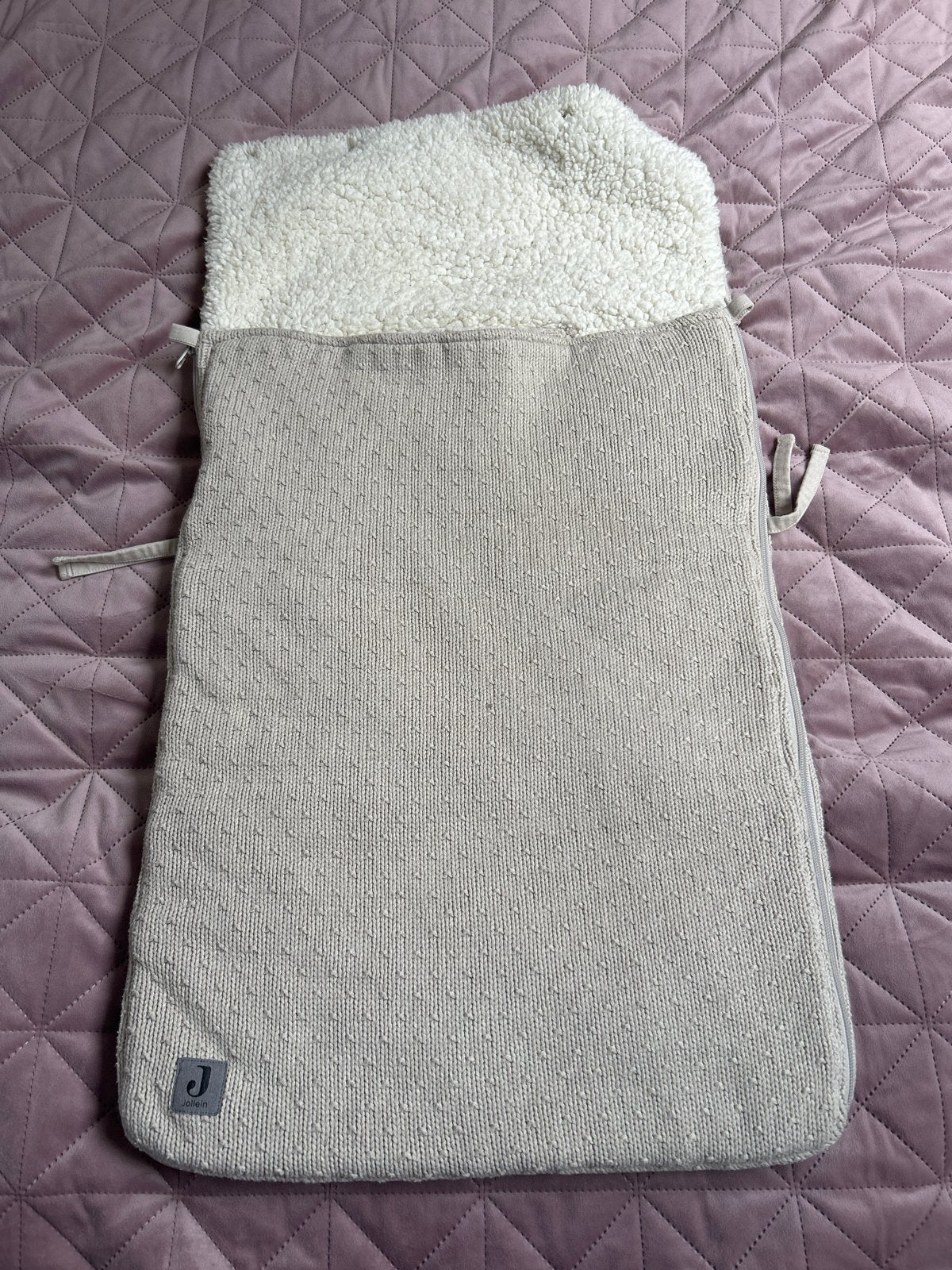 Jollein voetenzak gebreid beige met teddy voering, Jollein, Ophalen of Verzenden, Zo goed als nieuw, Gevoerd
