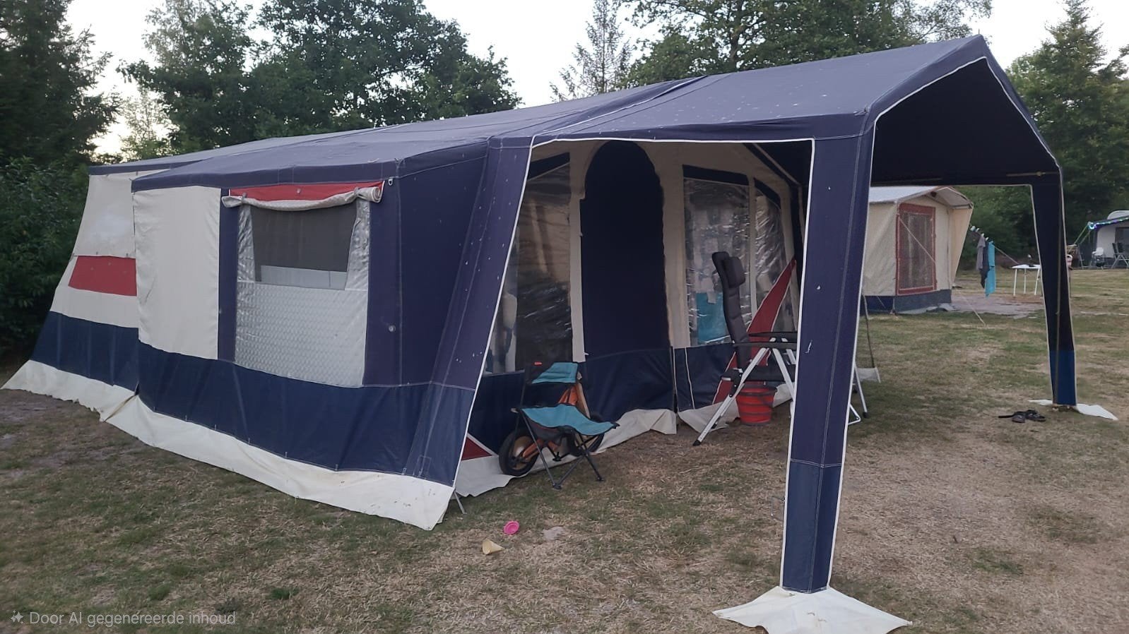 Ruime gezinstent met luifel - Ideaal voor kamperen!, Ophalen, Gebruikt