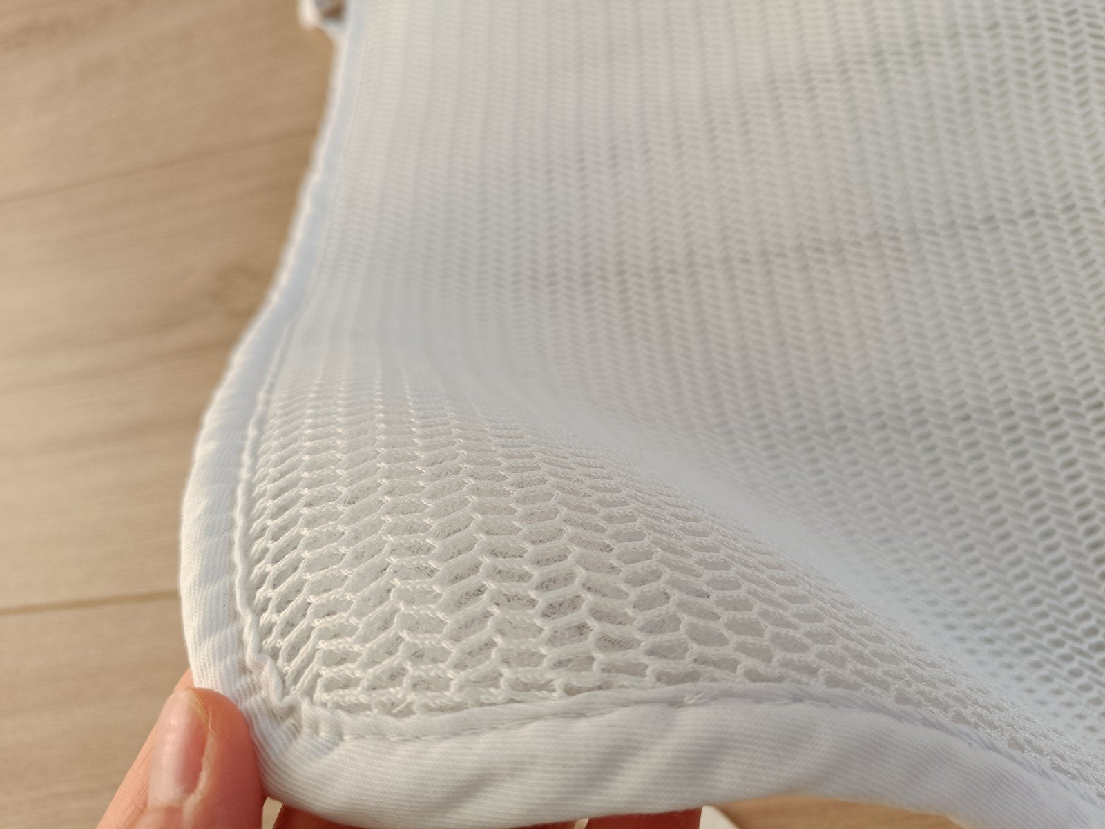 Aerosleep topmatras 3D 120x60, Kinderen en Baby's, Ophalen of Verzenden, Zo goed als nieuw, Wit, Jongetje of Meisje