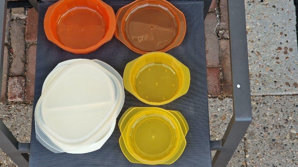 Plastic bakjes met deksels, magnetron schaal 2 delig., Ophalen of Verzenden, Gebruikt