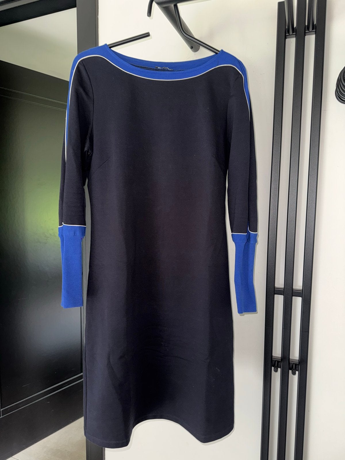 Maicazz jurk, maat L, donkerblauw met blauwe accenten, Blauw, Maat 42/44 (L), Ophalen of Verzenden, Zo goed als nieuw