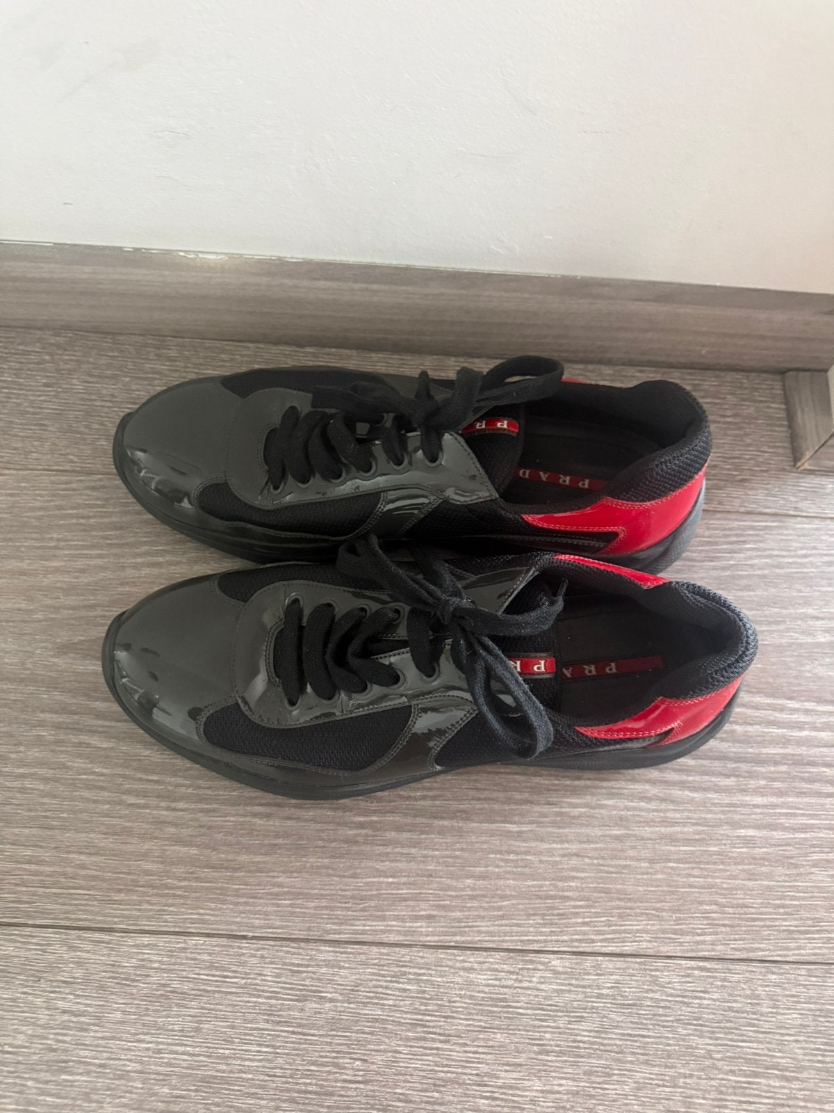 Prada sneakers maat 44 origineel, Ophalen of Verzenden, Zo goed als nieuw, Zwart