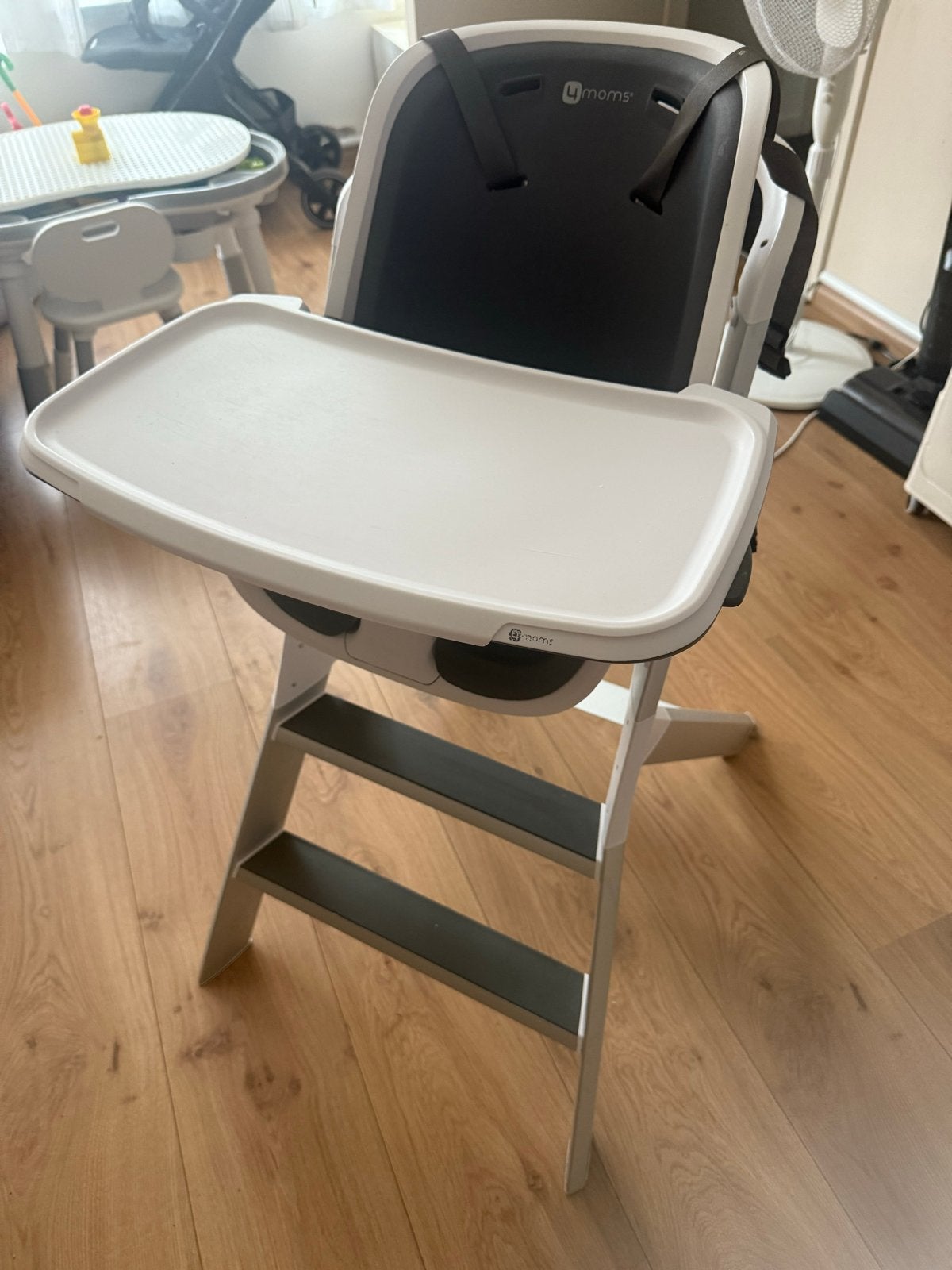 4moms Connect High Chair, Ophalen, Zo goed als nieuw, Meegroeistoel, Aanschuifbaar