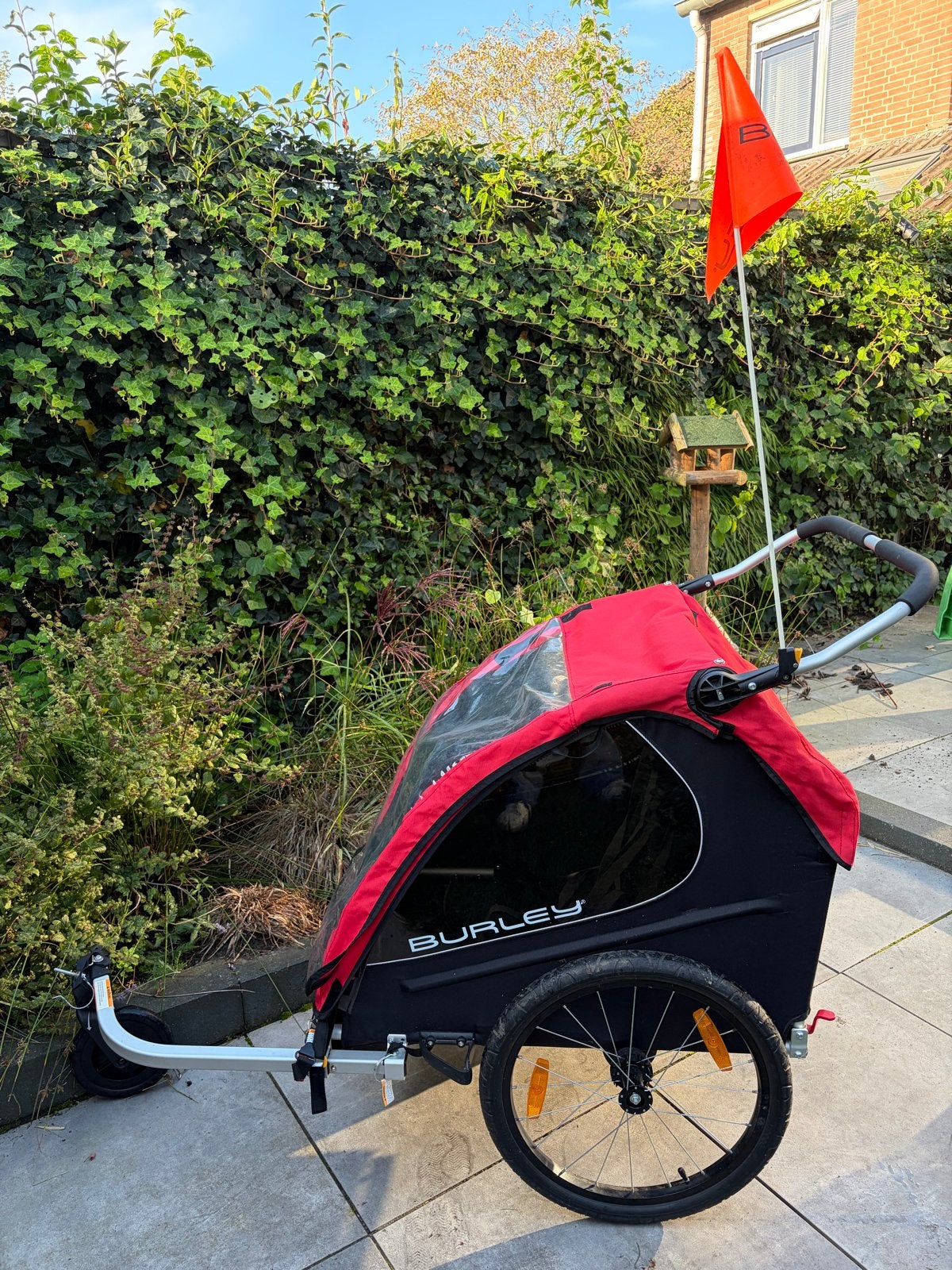 Burley Honey Bee Fietskar voor 2 kinderen, Fietsen en Brommers, Ophalen, Zo goed als nieuw, Kinderkar, 40 tot 60 kg