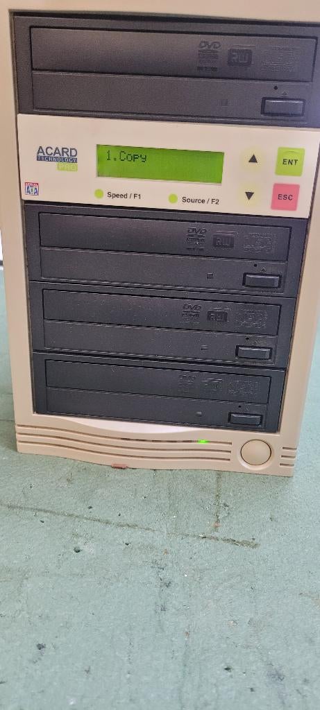 dvd/cd  copieer station ARCARD, Ophalen of Verzenden, Gebruikt, Dvd-recorder, Overige merken