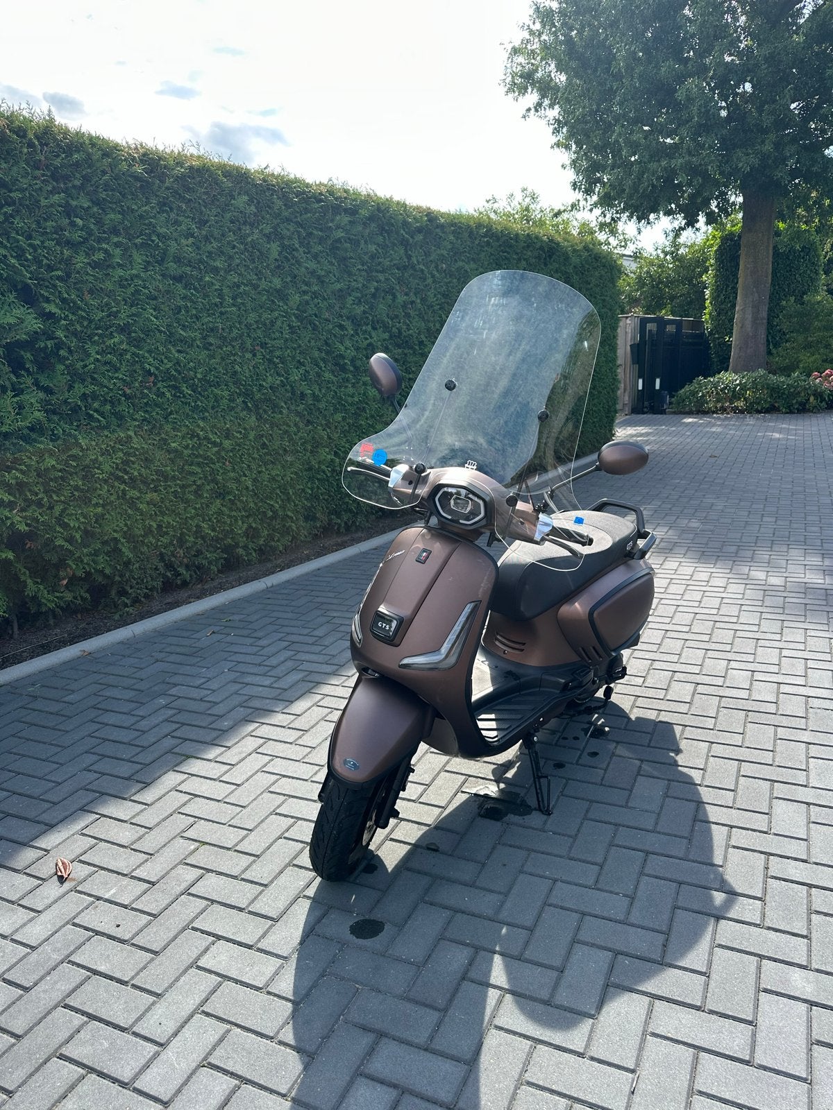 GTS Palermo uit 2024 - Compleet met accessoires, Gebruikt, Benzine, Ophalen, Overige merken
