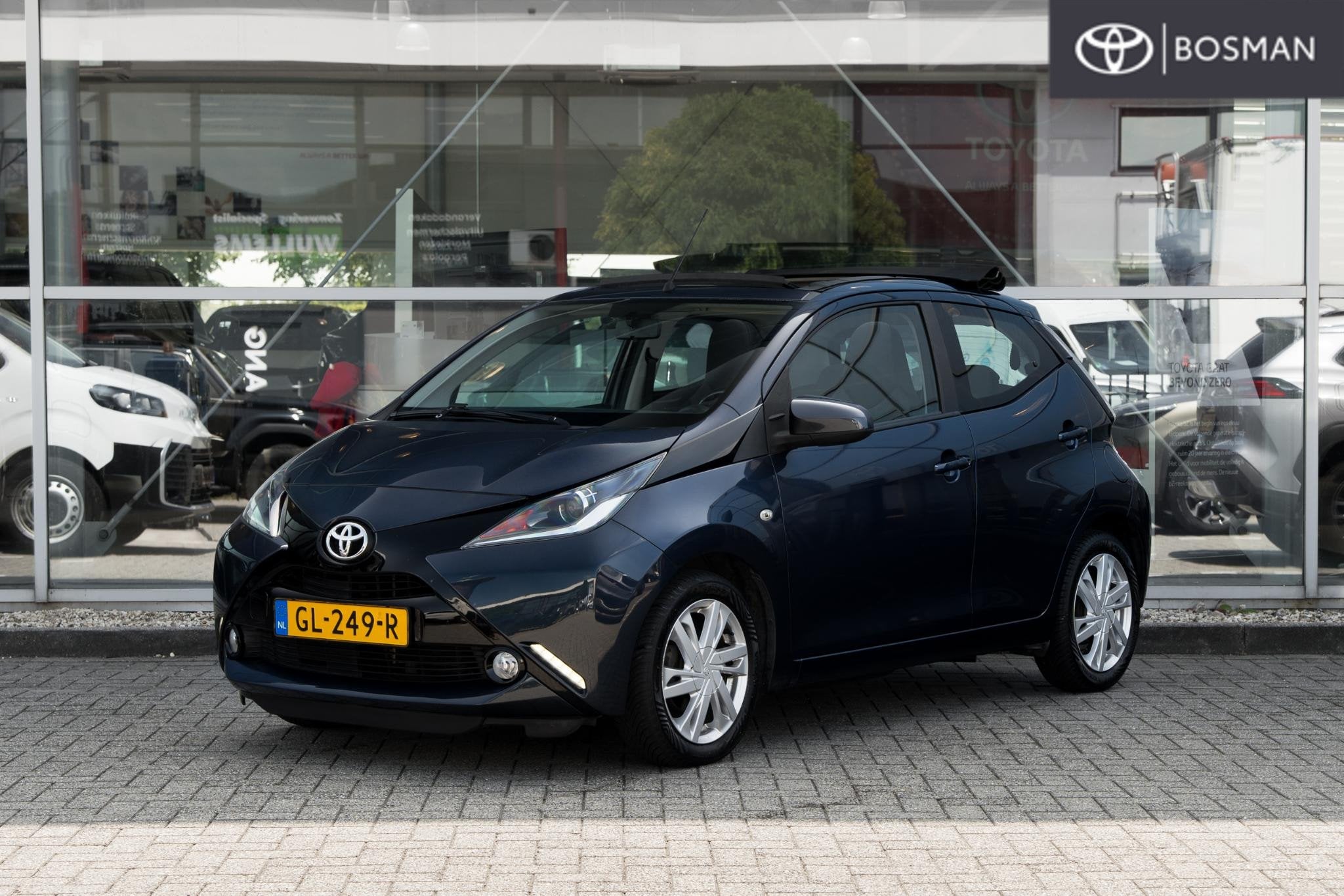 Toyota Aygo 1.0 VVT-i x-wave, Auto's, Voorwielaandrijving, Stof, Gebruikt, Euro 6