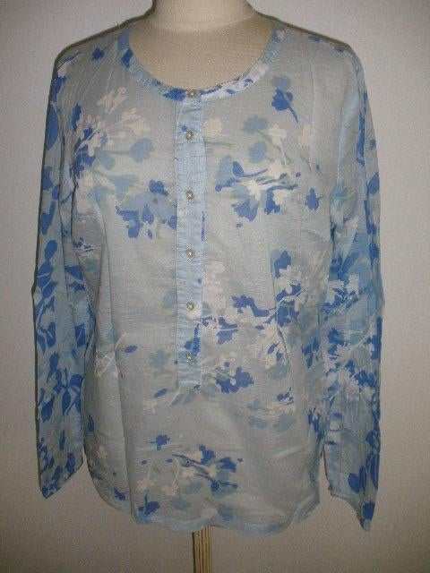 BENETTON bloes licht blauw maat M, Maat 38/40 (M), Blauw, Benetton, Ophalen of Verzenden