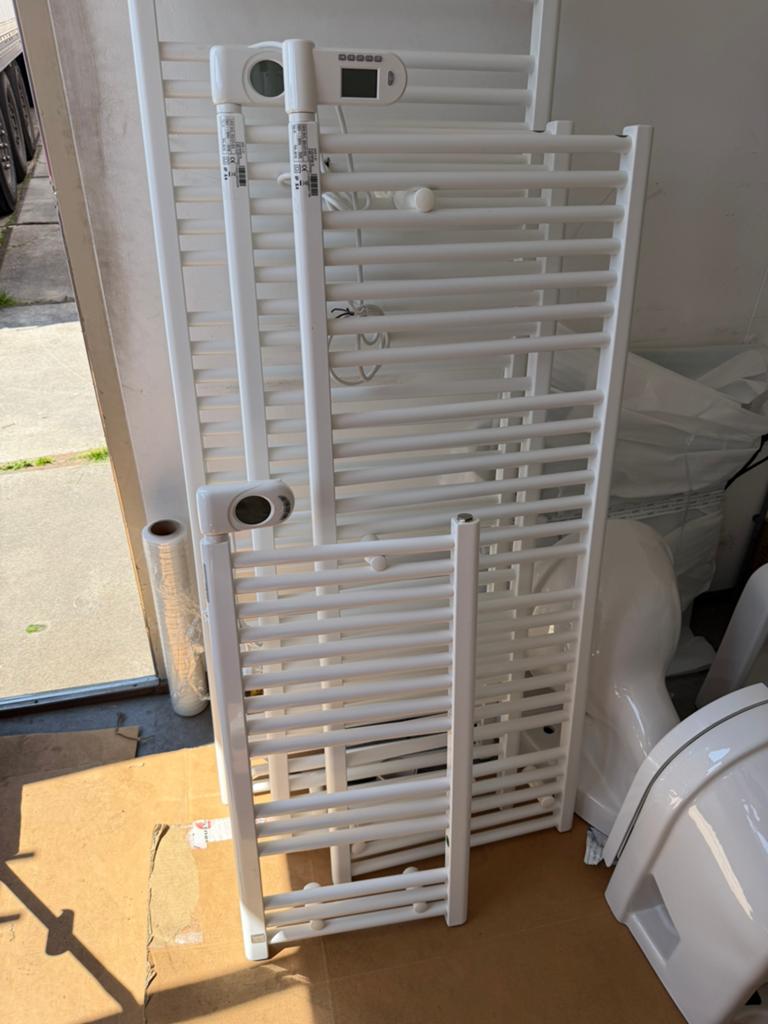 Diverse elec en gas radiatoren showroom model, Ophalen, Nieuw, Radiator, 30 tot 80 cm