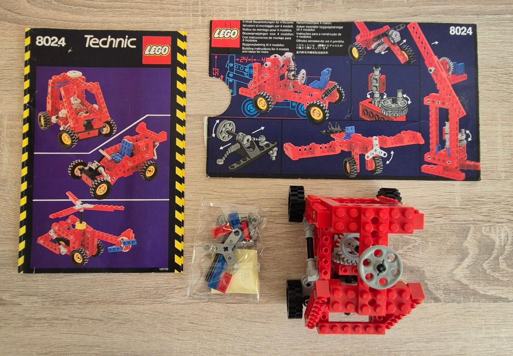 Lego 8024 vintage technic universal, Kinderen en Baby's, Speelgoed | Duplo en Lego, Ophalen of Verzenden, Gebruikt, Lego