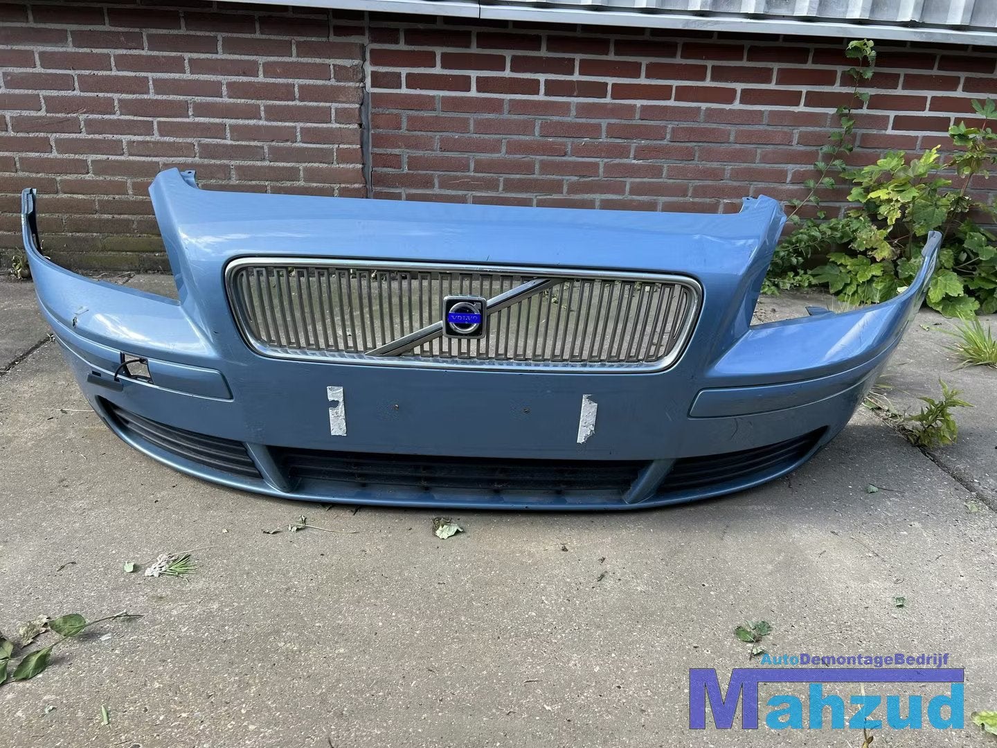 VOLVO V50 Blauw voorbumper 2003-2012, Gebruikt, Gunnar Engellaus vag 8
405 31  Gothenburg, SE, Voor, Info@volvocars.com
