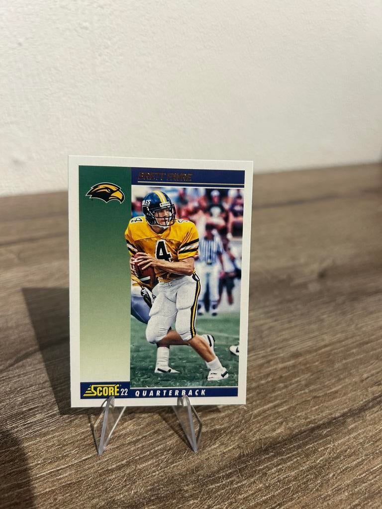 Brett Favre 2022 Panini Chronicles Score Draft Picks #23, Ophalen of Verzenden, Zo goed als nieuw, Buitenlandse clubs, Poster, Plaatje of Sticker