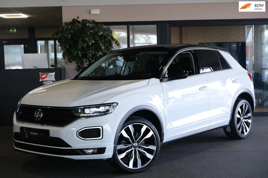 Volkswagen T-Roc 1.5 TSI DSG R-Line Virtual Navi Led Trekhaa, Auto's, Stof, 4 cilinders, 150 pk, Wit