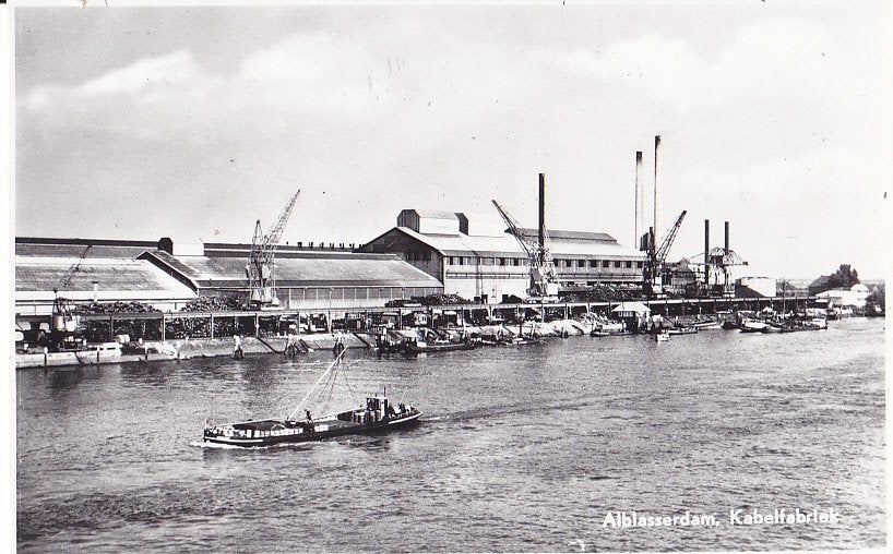 Alblasserdam. Fabriek. Schip., Verzamelen, Verzenden, 1940 tot 1960, Gelopen, Zuid-Holland