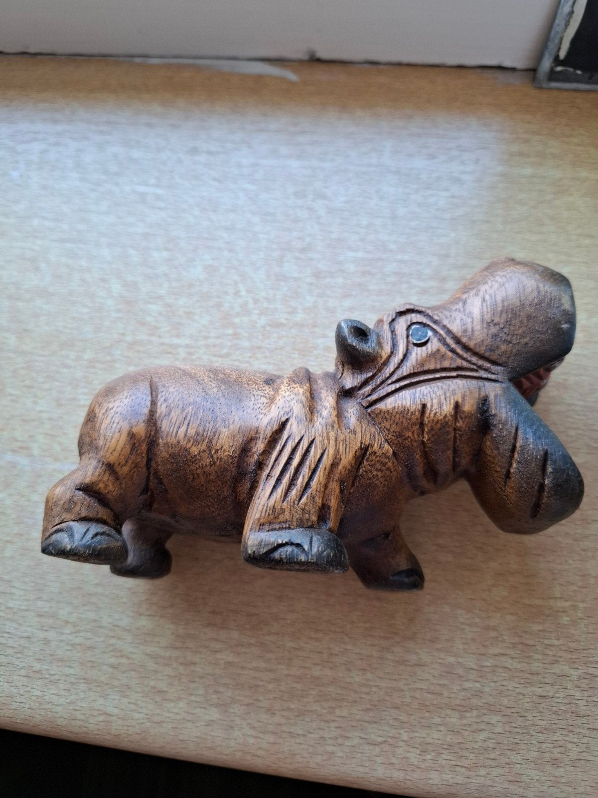 Houten Nijlpaard Beeldje - Handgesneden Decoratie, Ophalen of Verzenden