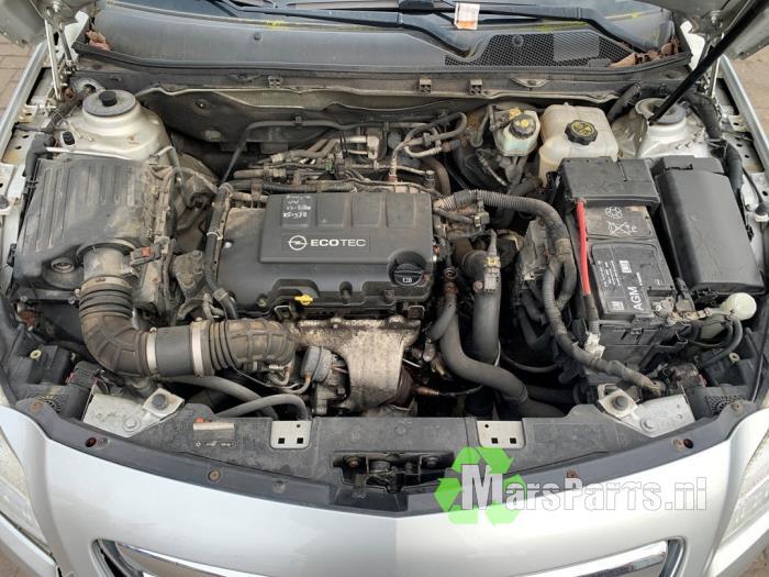 Brandstofpomp Elektrisch van een Opel Insignia, Gebruikt, -, -, Opel
