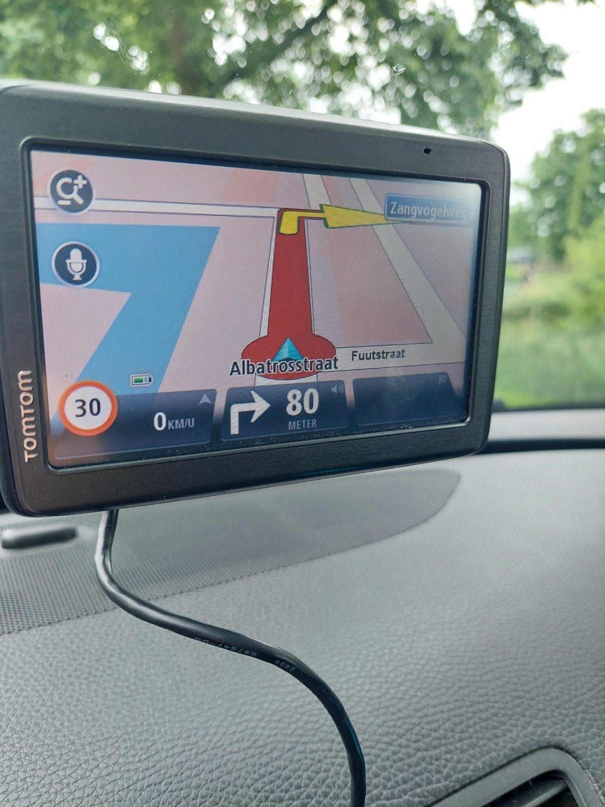 Tomtom, Ophalen