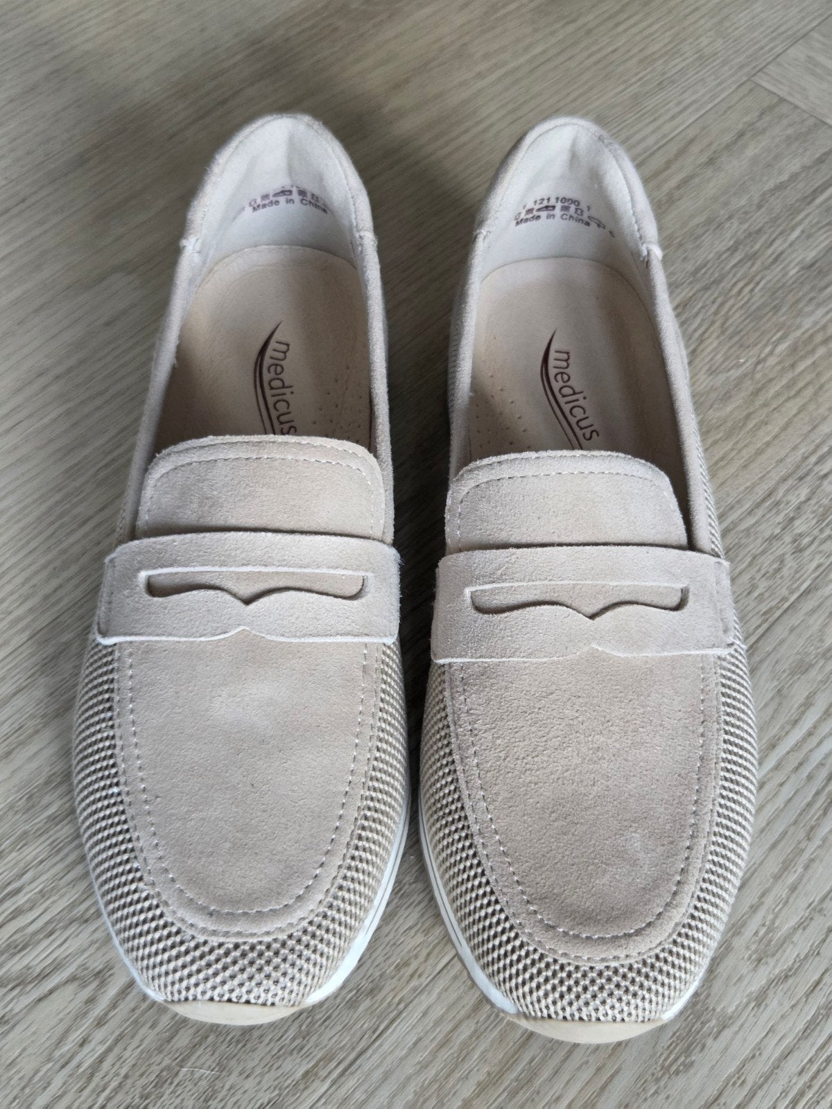 Dames loafers Medicus, Ophalen of Verzenden, Zo goed als nieuw, Zwart, Instappers