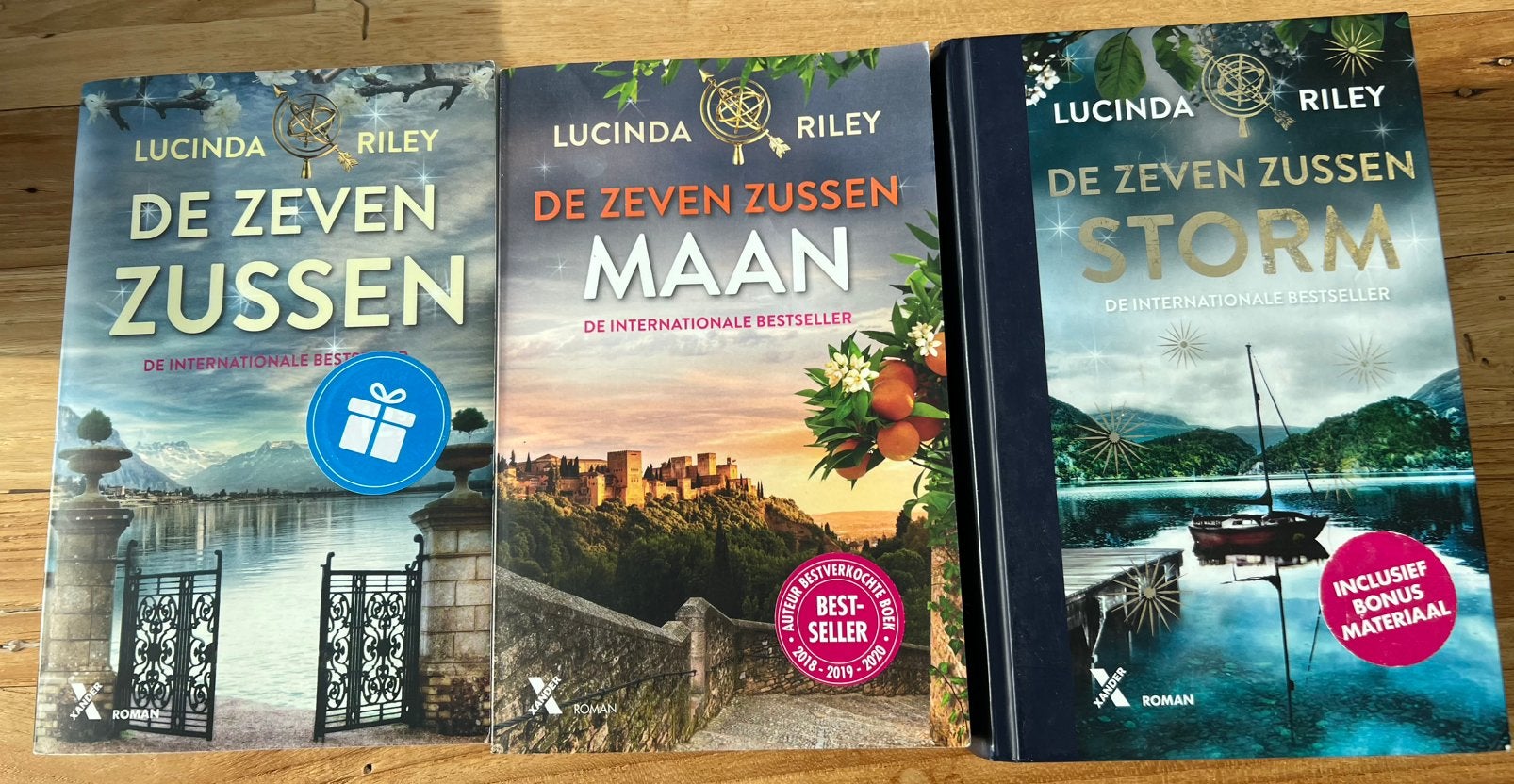 3 delen van De Zeven Zussen' serie van Lucinda Riley, Boeken, Ophalen of Verzenden, Zo goed als nieuw