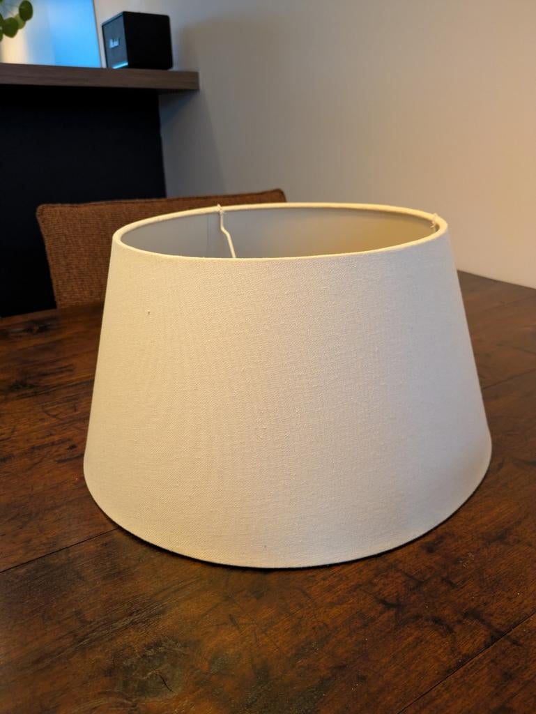 Crèmekleurige/off-white lampenkap, Ophalen of Verzenden, Zo goed als nieuw, Wit, Rond