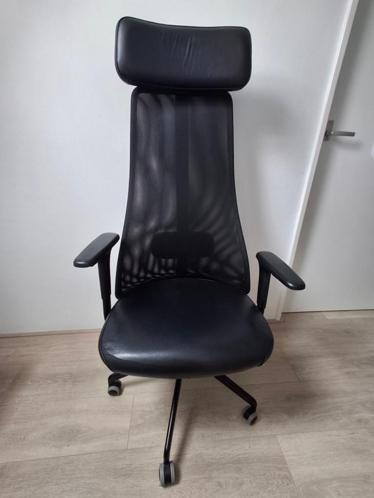 JÄRVFJÄLLET IKEA bureaustoel, Huis en Inrichting, Bureaustoelen, Ophalen, Gaming bureaustoel, Zwart, Zo goed als nieuw