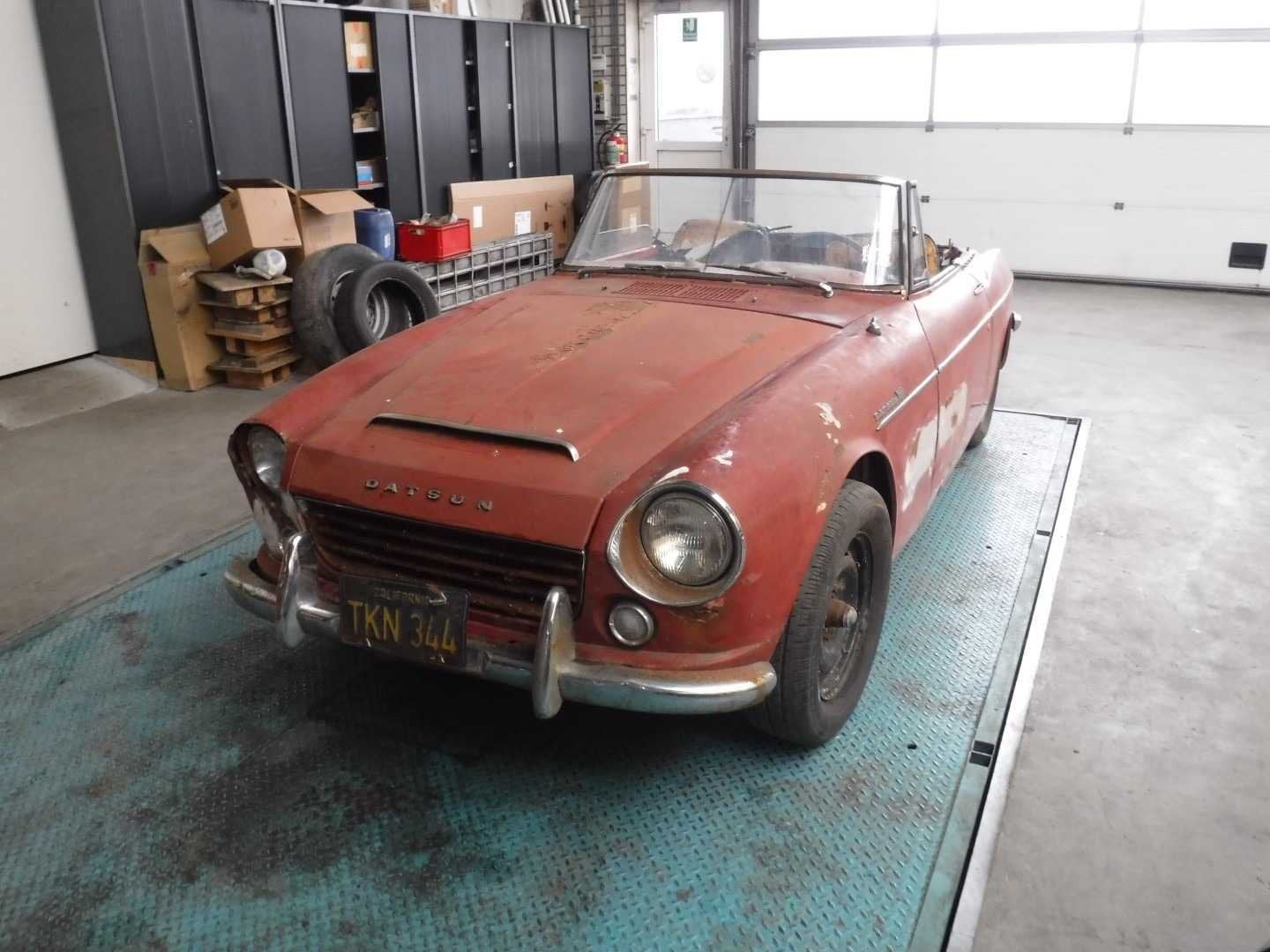 1966 Datsun Fairlady 1600 Roadster | Japanese Classic Sports, Auto's, Oldtimers, Overige merken, Overige carrosserieën, Bedrijf