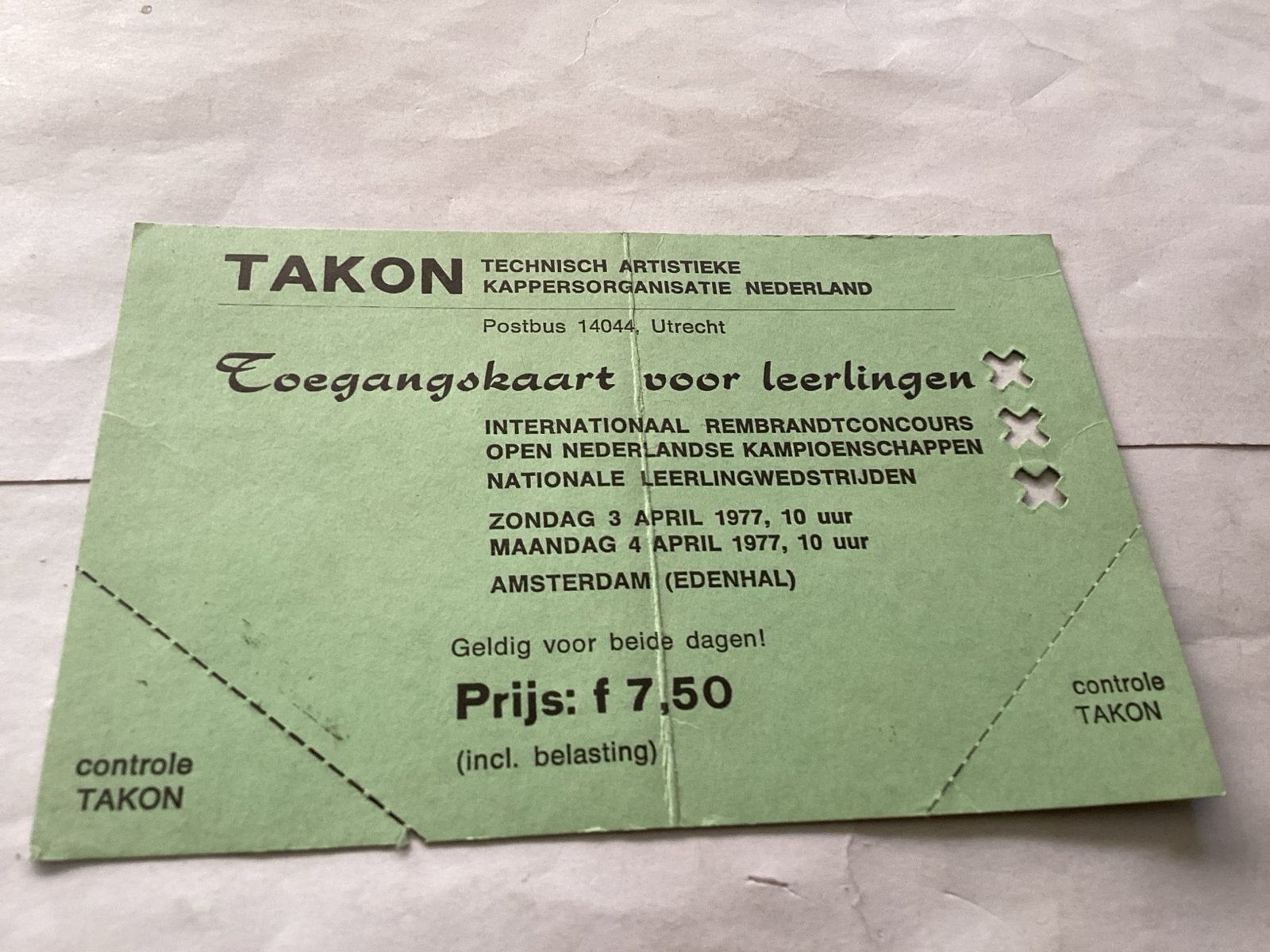 Takon toegangs kaart 1977, Eén persoon
