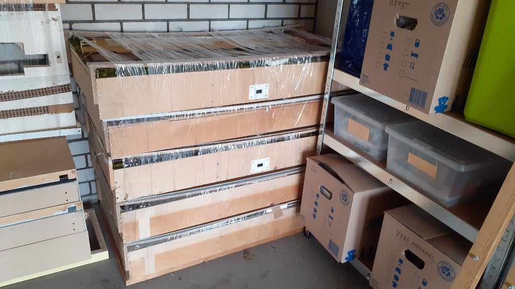 Te koop 7 module bakken met peco 0e rails en wissels, Hobby en Vrije tijd, Gebruikt, Gelijkstroom, Overige typen, Analoog