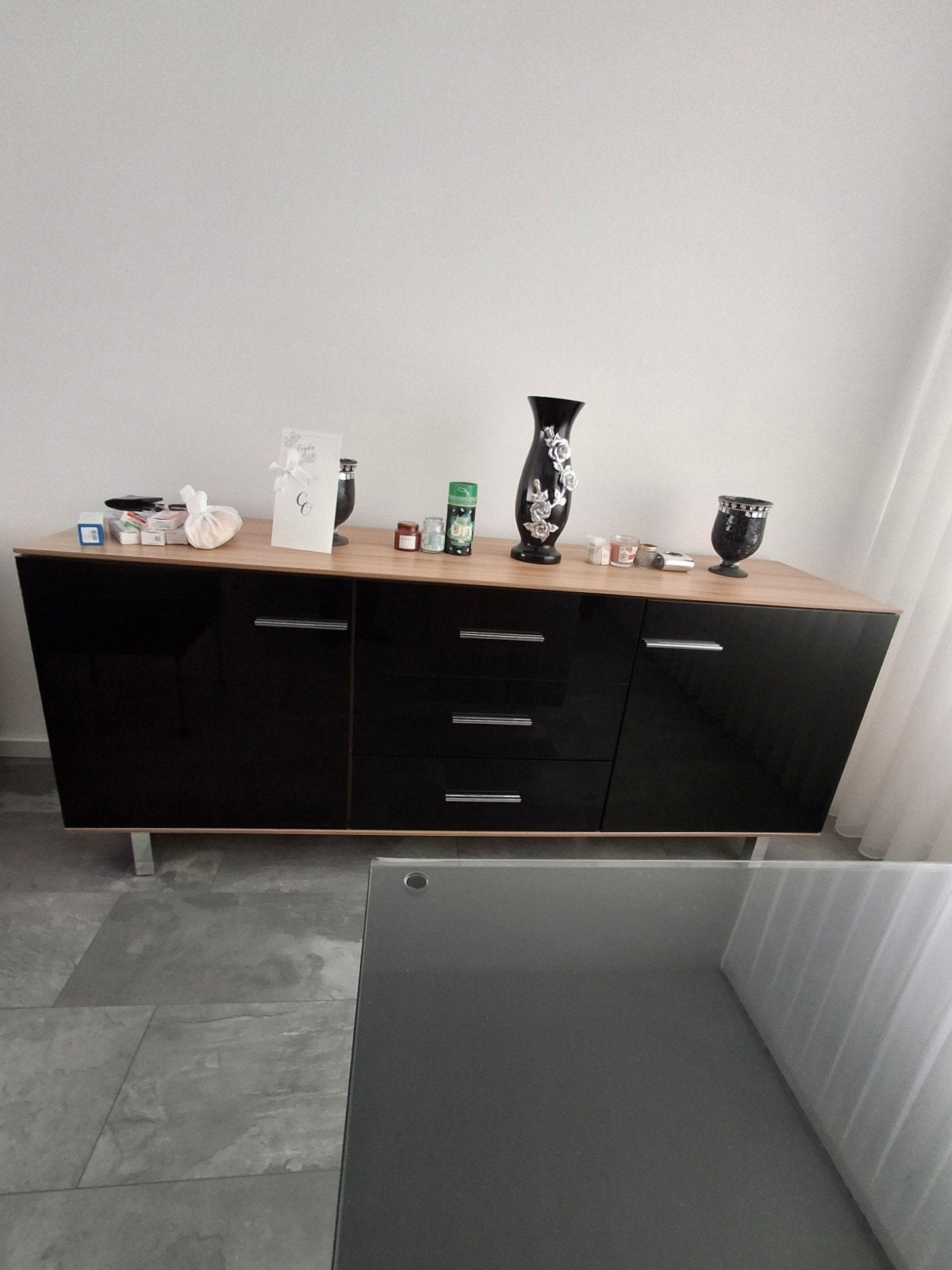 Salontafel en eettafel met glazen blad en houten onderstel, Huis en Inrichting, Complete inboedels, Ophalen