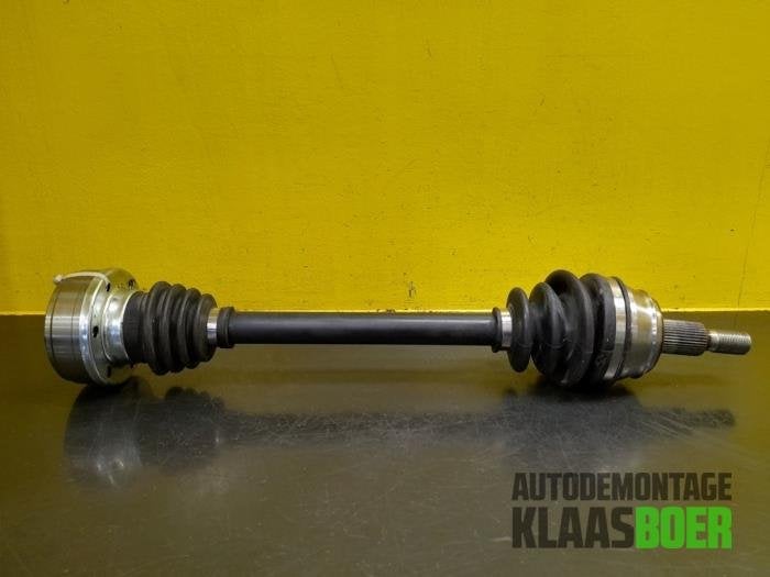 Aandrijfas links-voor van een Volkswagen Golf, -, Volkswagen, -, Nieuw