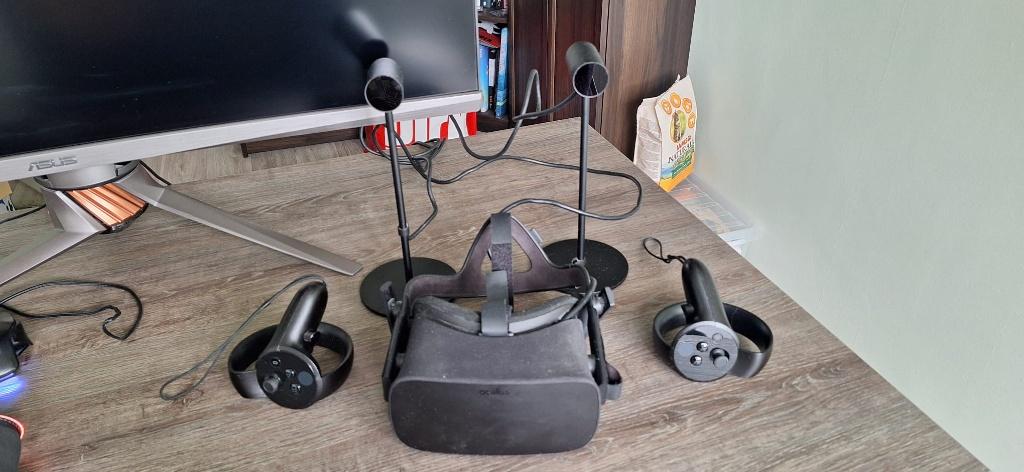 Oculus Rift CV1 Virtual Reality Kit, Ophalen, Gebruikt, Pc