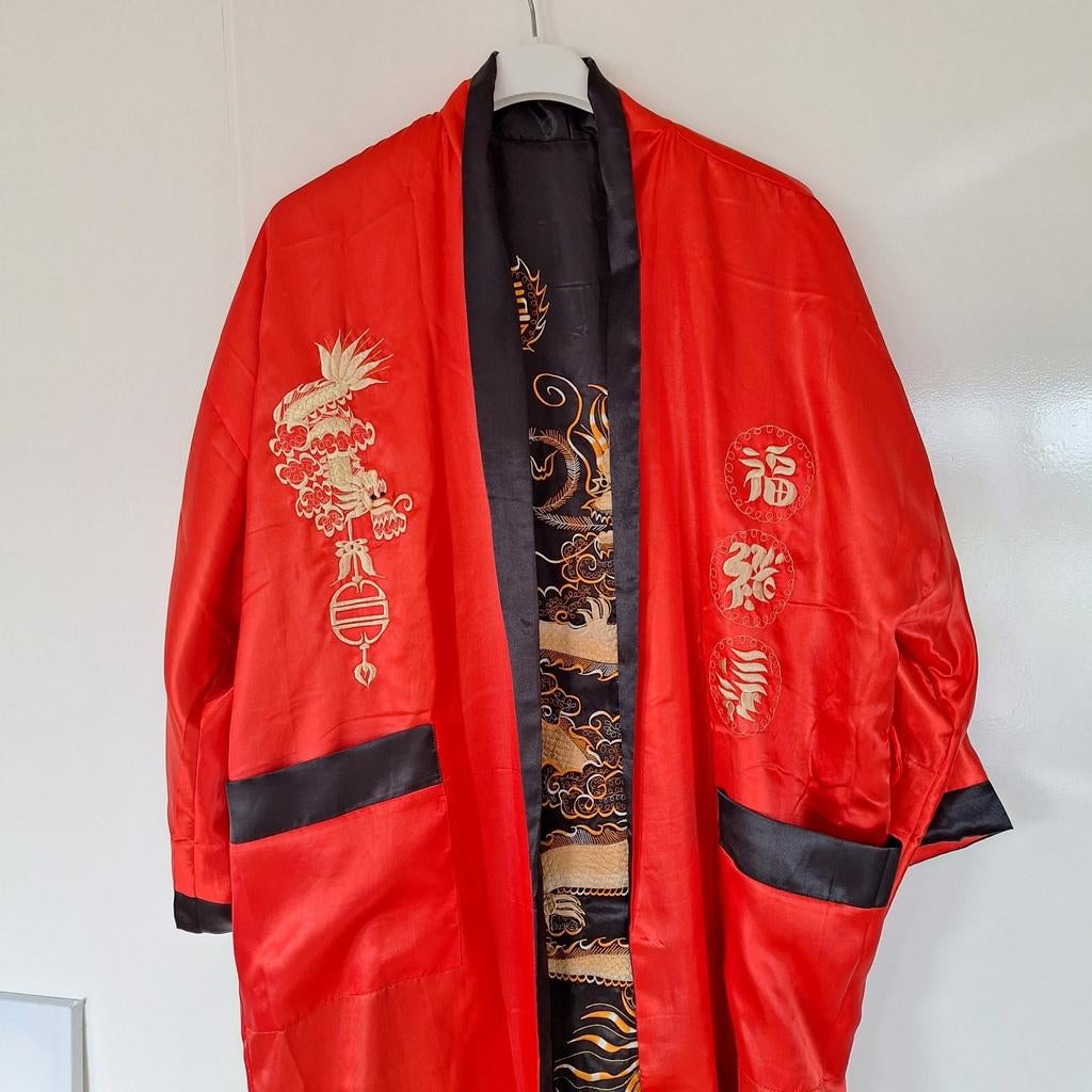 Omkeerbare Chinese Kimono Zwart/Rood met Centuur, Ophalen of Verzenden