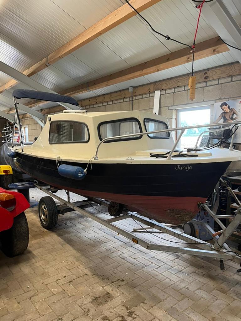 Kajuitboot 'Jantje' met Honda buitenboordmotor, Watersport en Boten, Kano's, Ophalen, Gebruikt, Eén persoon, Overige typen