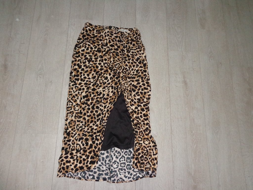 panterprint rok van Stradivarius, maat S, Bruin, Ophalen of Verzenden, Maat 36 (S), Gedragen