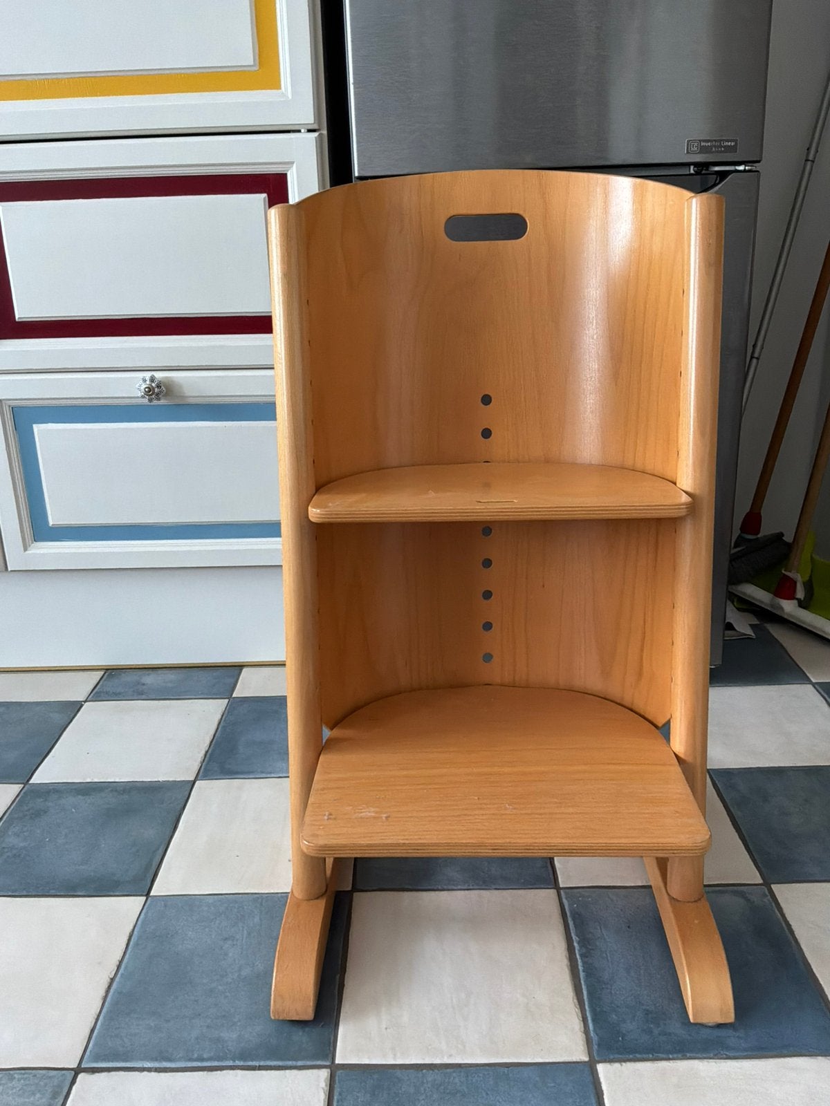 Houten verstelbare kinderstoel, Ophalen of Verzenden, Gebruikt, Meegroeistoel